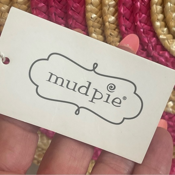 Mud Pie NWT Round Straw Bag with Hot Pink Circles Shoulder Strap and Handles - Picture 10 of 16